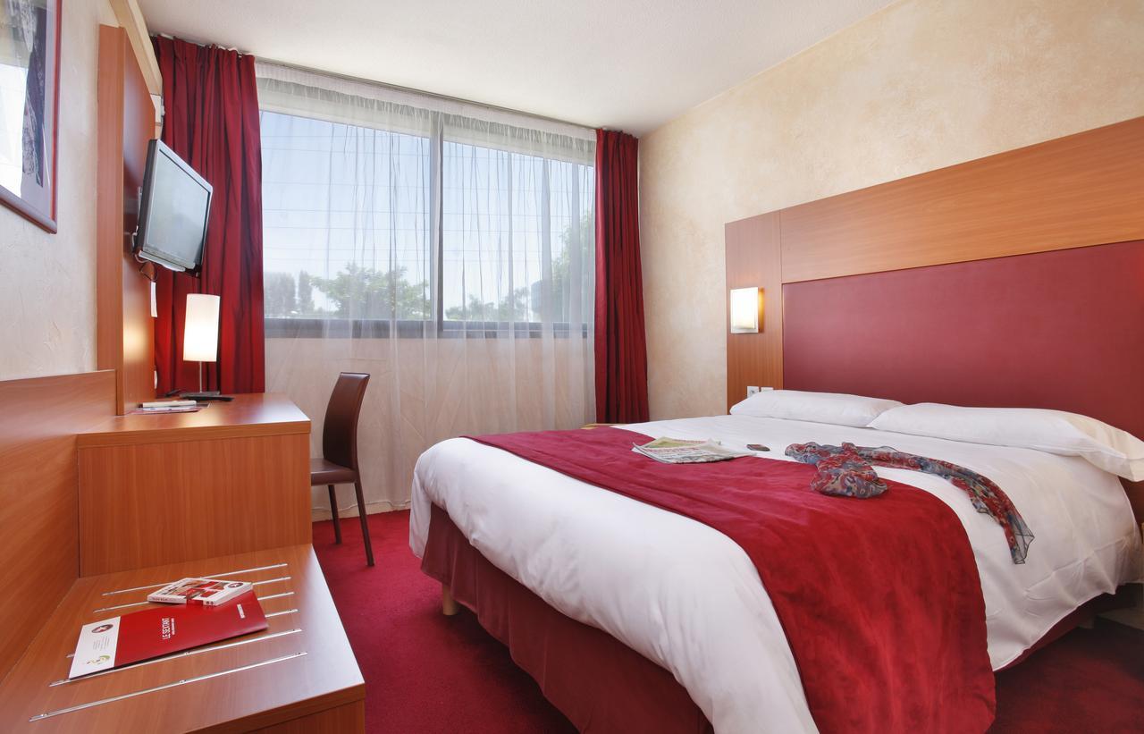 The Originals City, Hotel Le Sextant, Toulouse Sud Labege Bagian luar foto